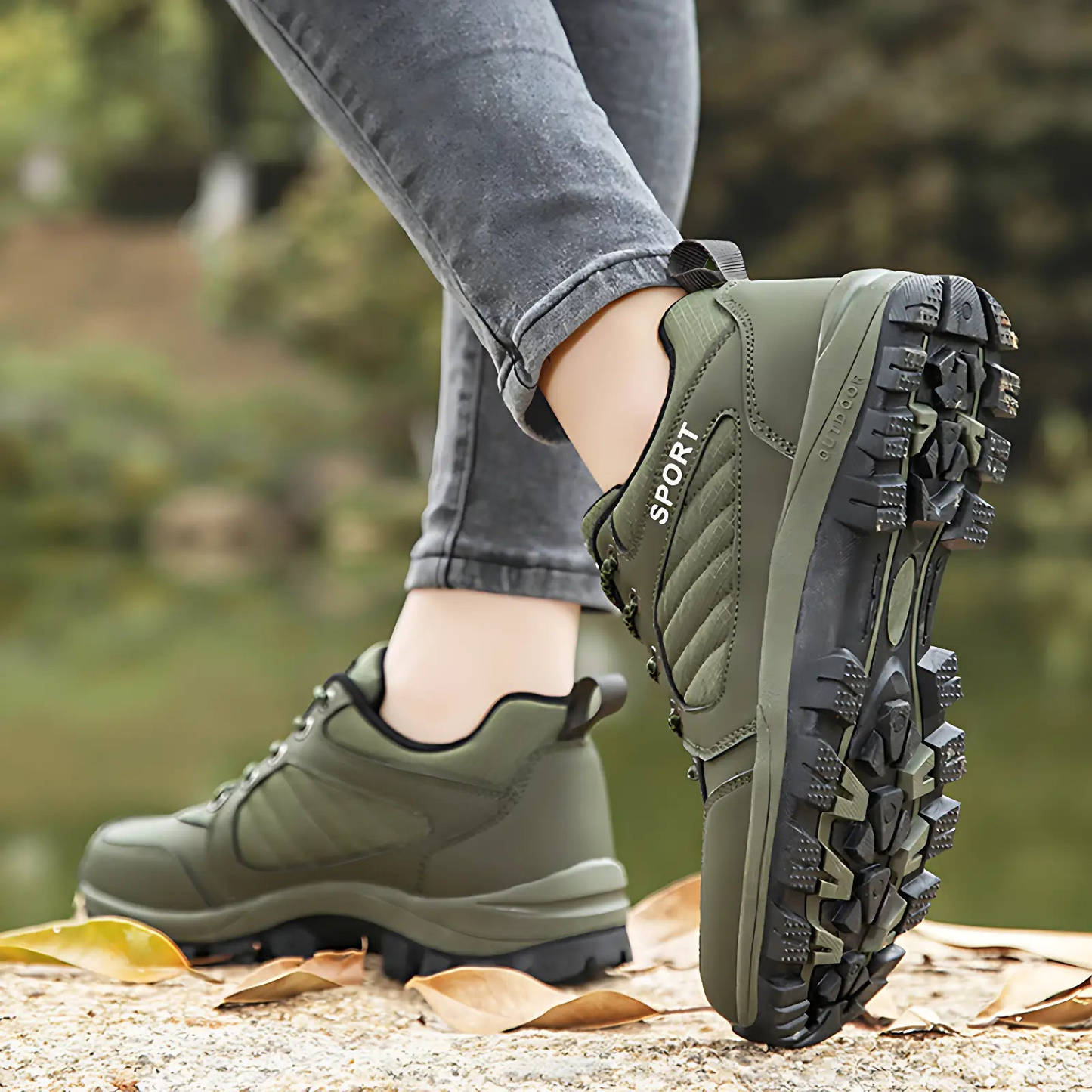 Buty trekkingowe damskie z amortyzowaną podeszwą i szerokim przodem