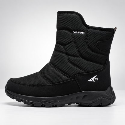 Buty zimowe męskie czarne – zdjęcie produktu na białym tle