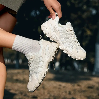 Buty trekkingowe męskie ze stabilną podeszwą profilowaną