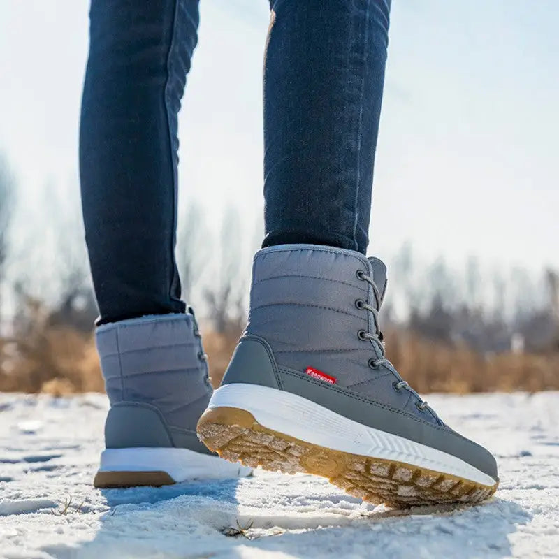 Buty zimowe damskie ocieplane, antypoślizgowa podeszwa