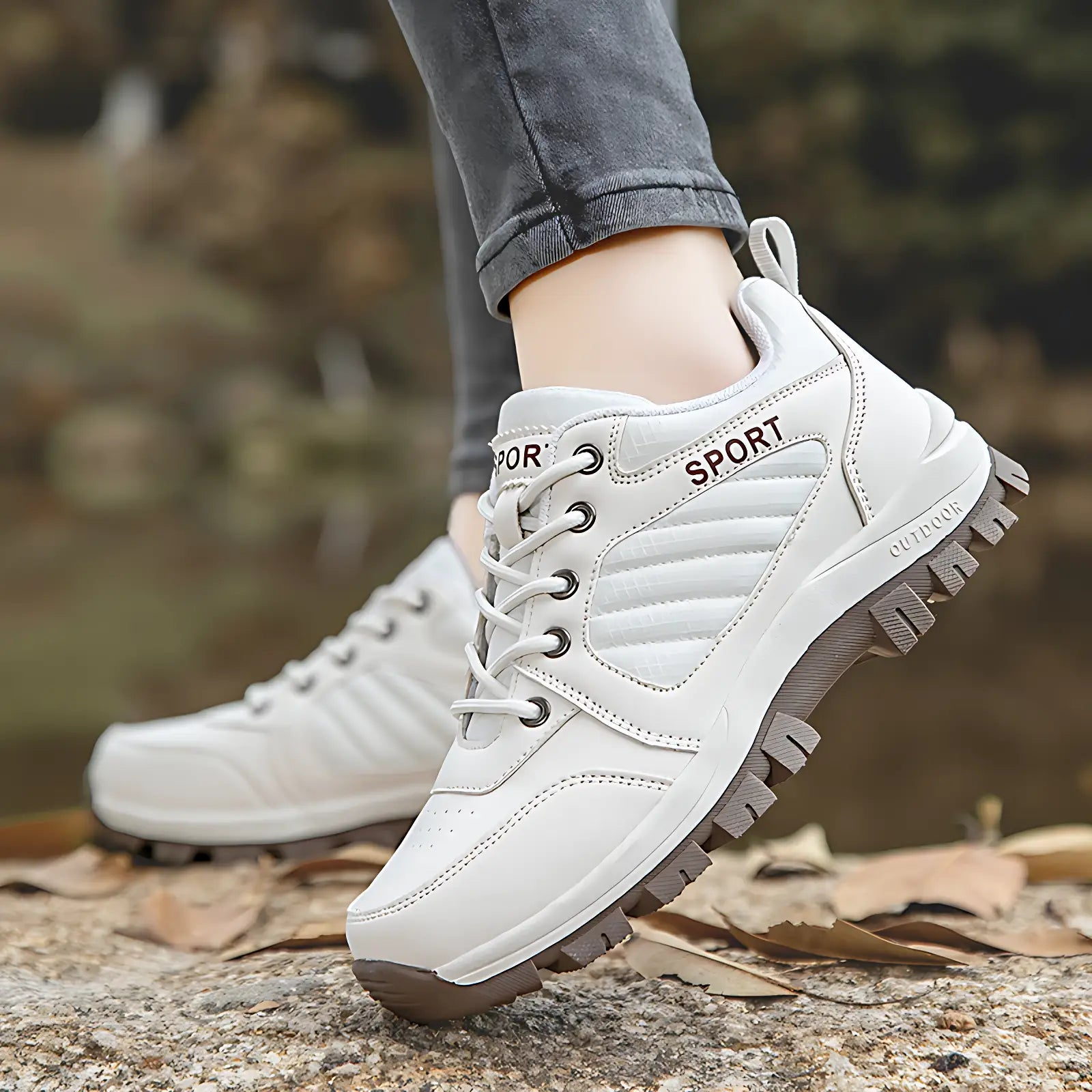 Buty trekkingowe damskie z amortyzowaną podeszwą i szerokim przodem