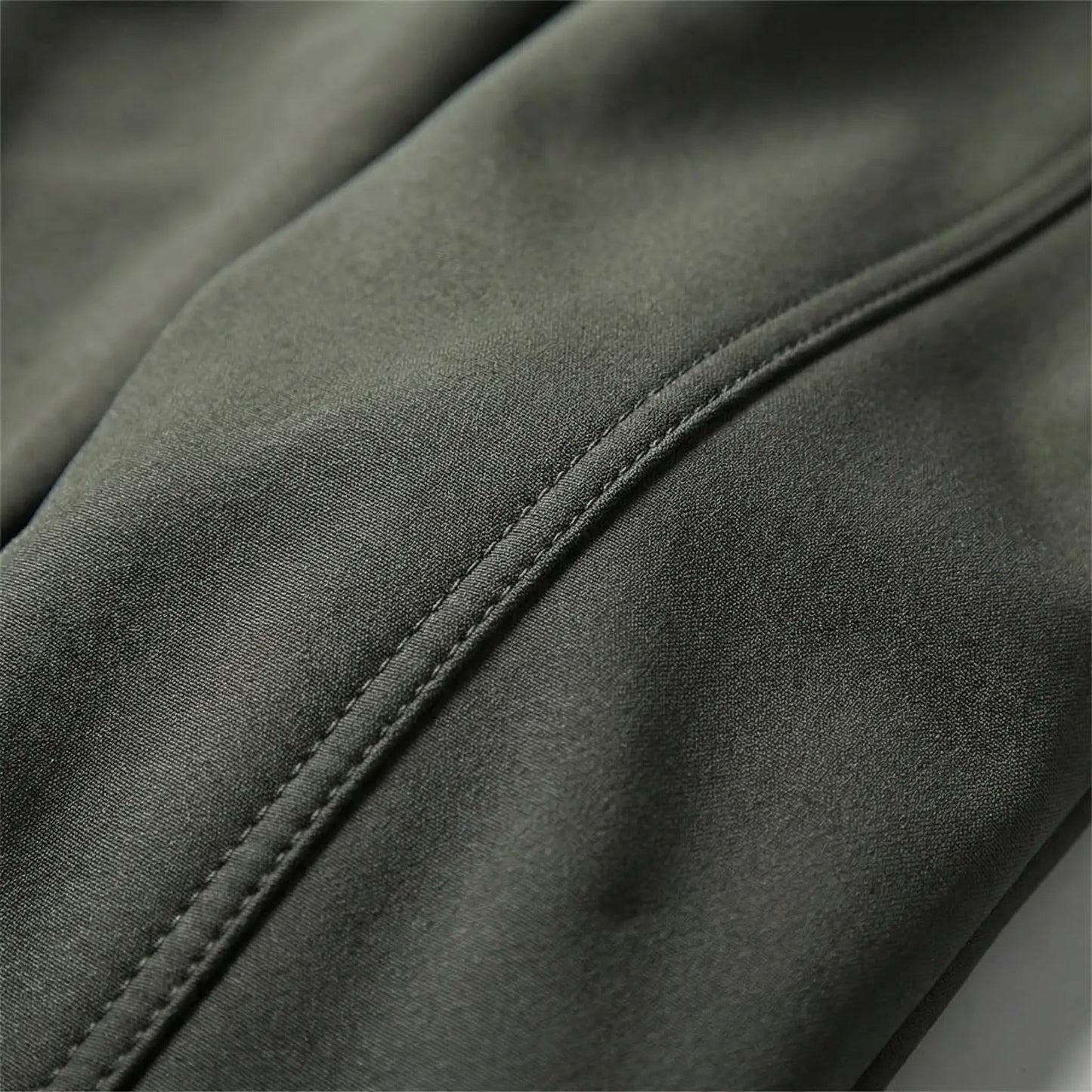 Damskie spodnie trekkingowe z polarową podszewką w kroju slim fit
