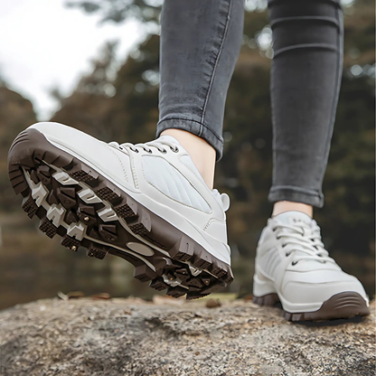 Buty trekkingowe damskie z amortyzowaną podeszwą i szerokim przodem