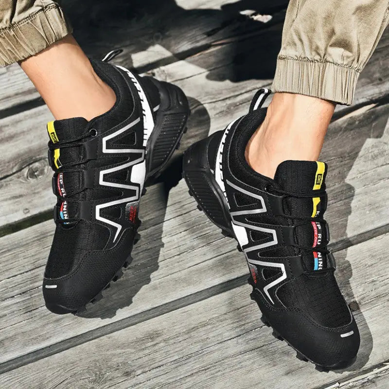 Lekkie, oddychające buty trekkingowe męskie z głębokim bieżnikiem