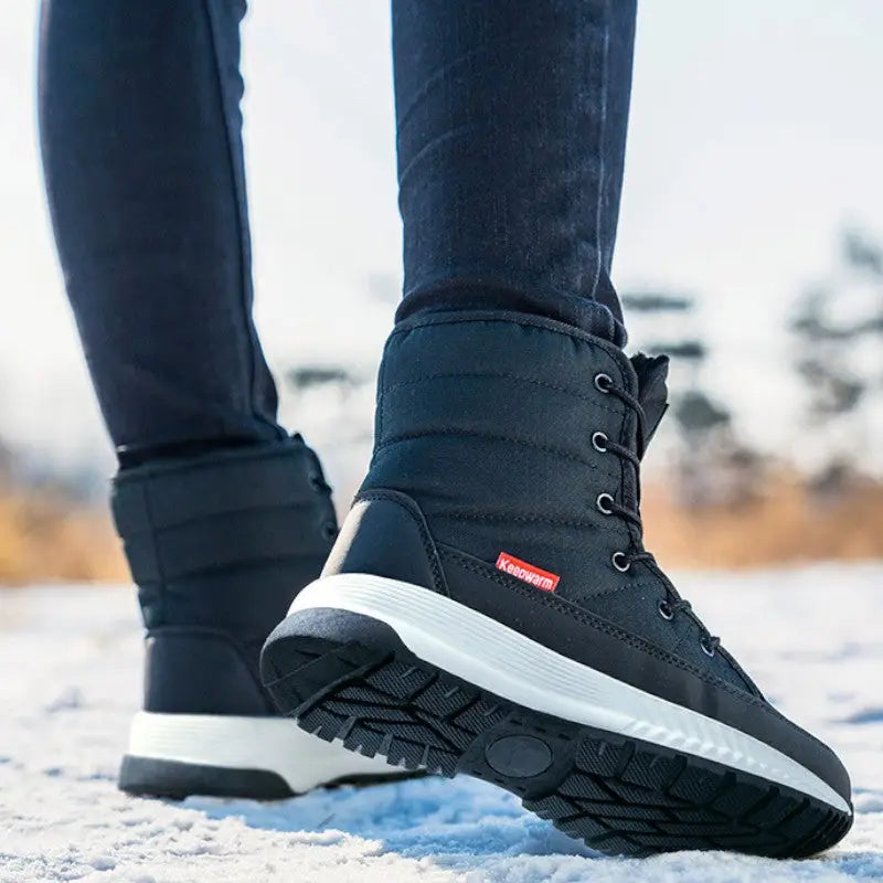 Buty zimowe damskie ocieplane, antypoślizgowa podeszwa
